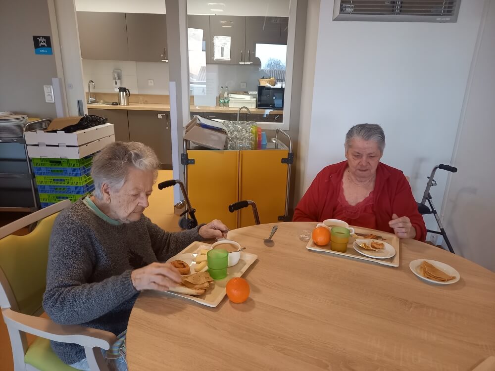 Petit-déjeuner continental