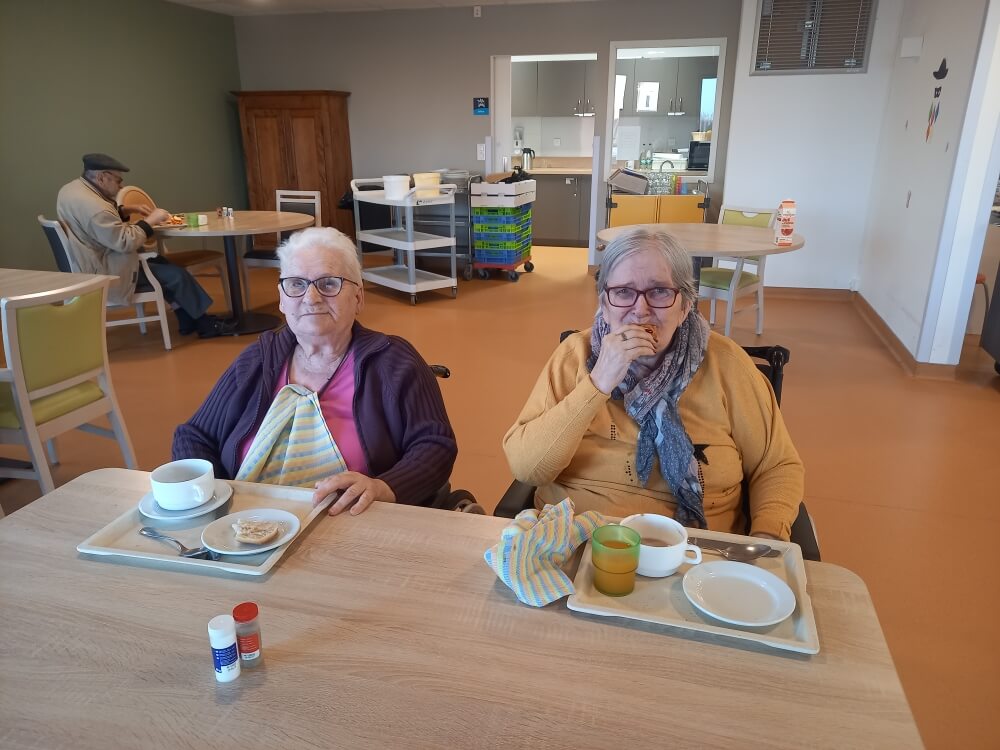 Petit-déjeuner continental